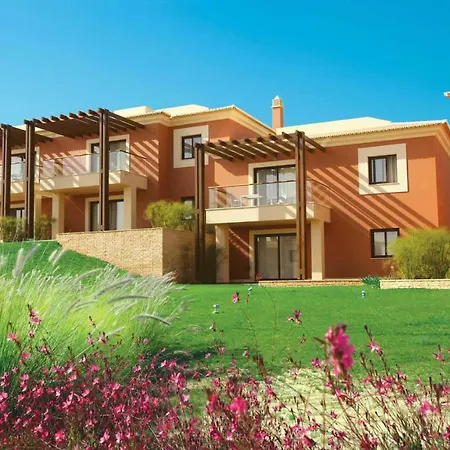Santo Village I